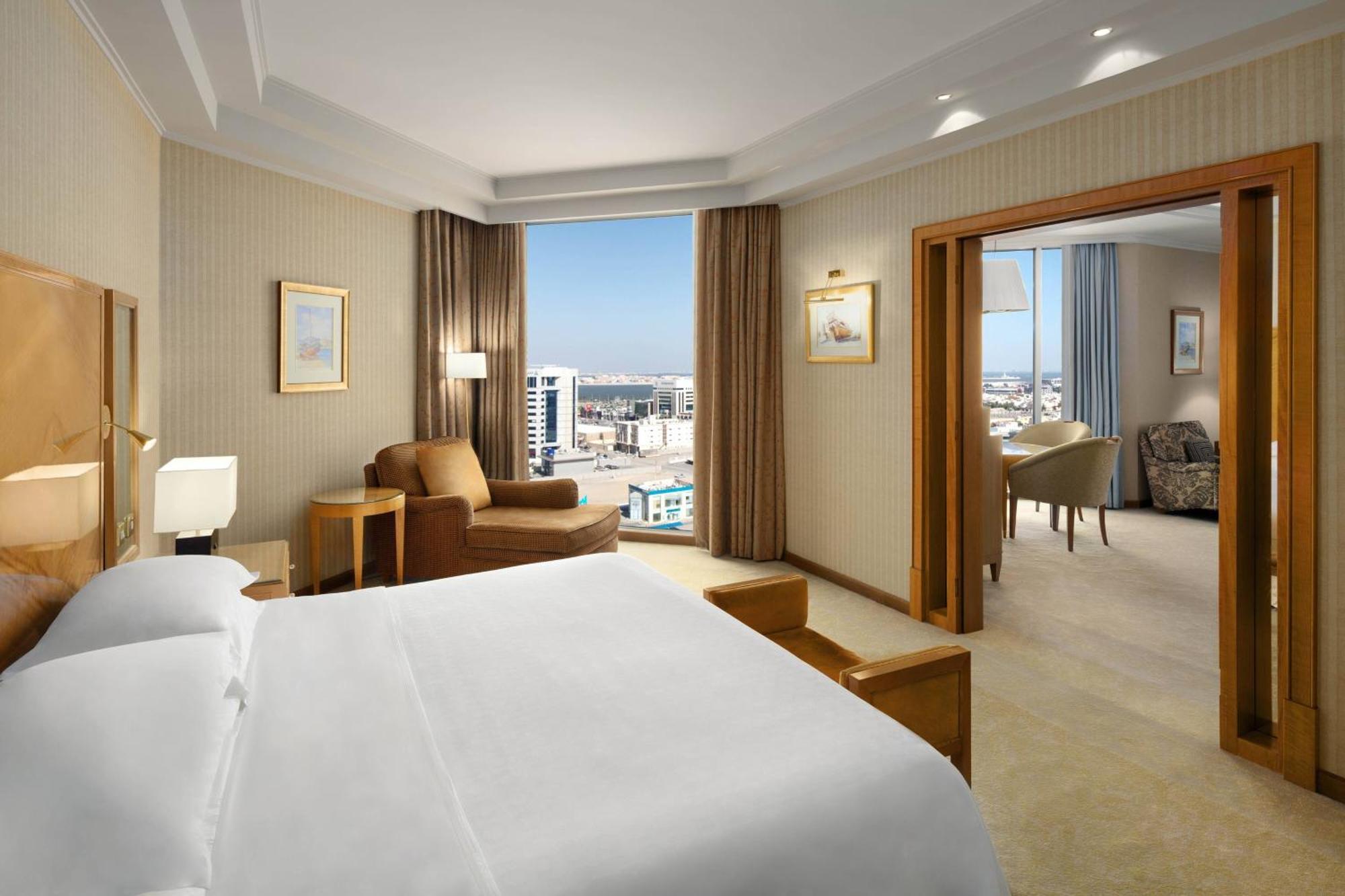Sheraton Dammam Hotel & Convention Centre Zewnętrze zdjęcie Suite