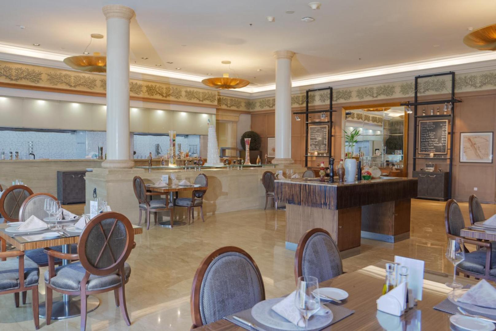 Sheraton Dammam Hotel & Convention Centre Zewnętrze zdjęcie