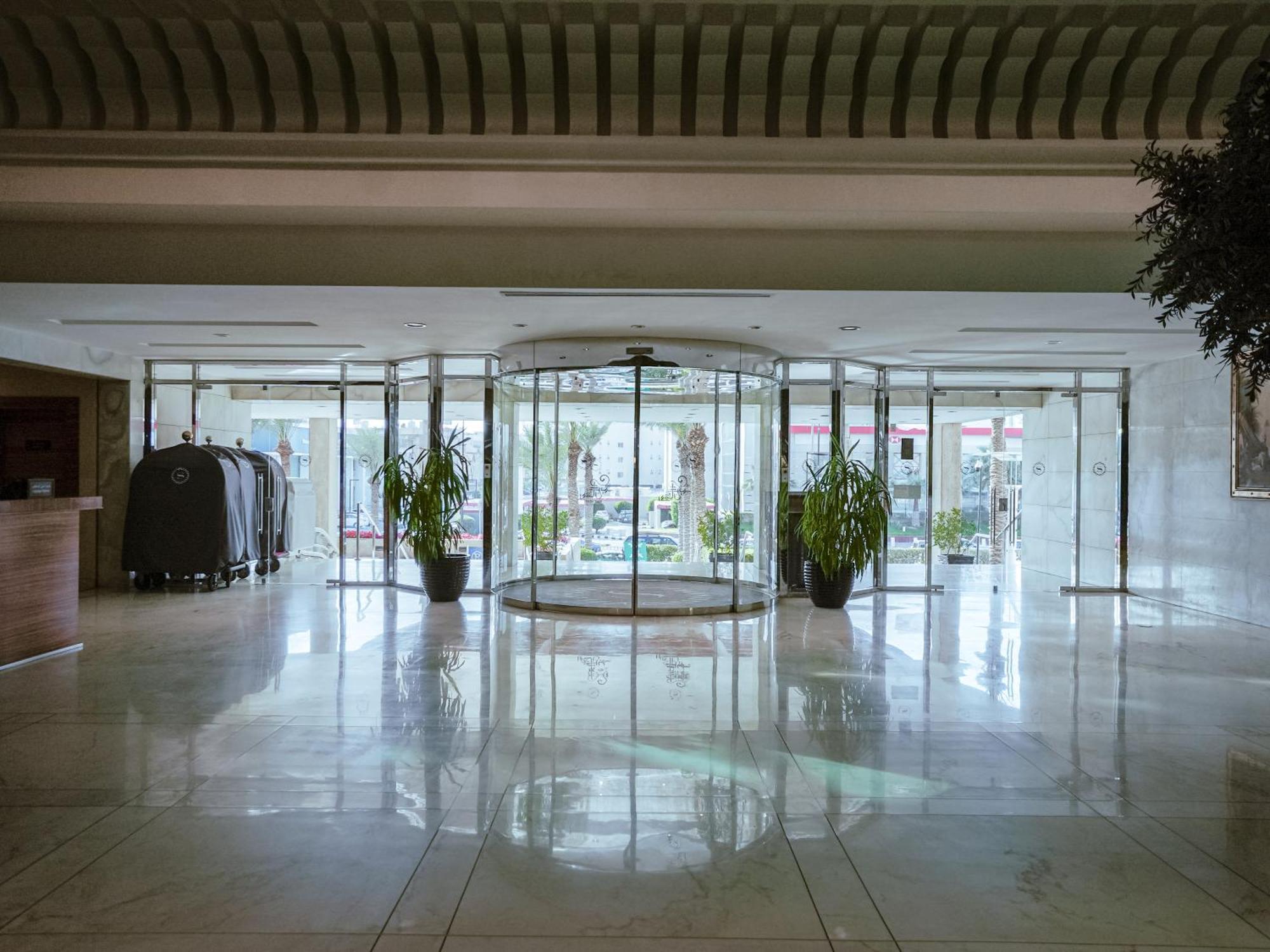 Sheraton Dammam Hotel & Convention Centre Zewnętrze zdjęcie